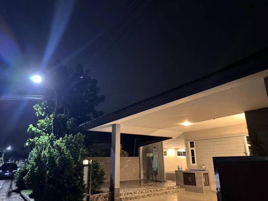 Panalee Banna Village独栋东区3卧室别墅远离尘嚣静谧之王 Nong Prue Dış mekan fotoğraf
